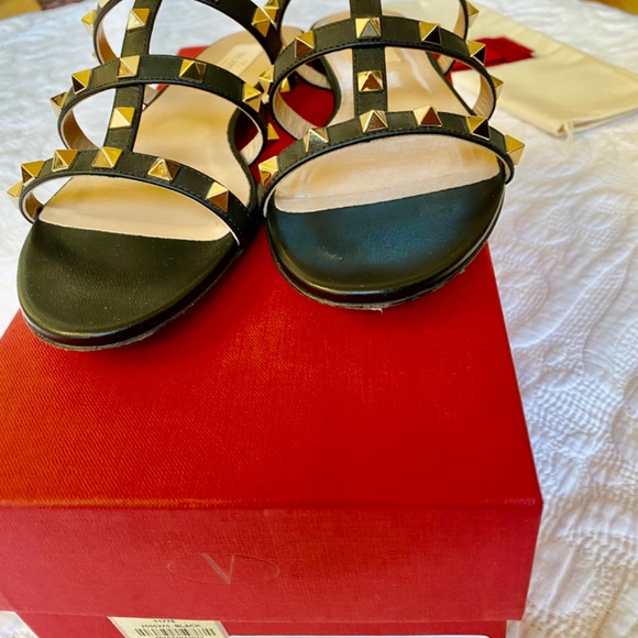 Valentino Garavani Rock Stud Sandals - Picture 11 of 16